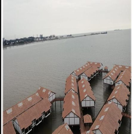Seaview Gateway - Private Owner Hotel Port Dickson Buitenkant foto